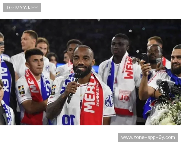 “法甲豪强不断发力,争夺激烈度极高”,法甲为何没有豪门俱乐部 “法甲豪强不断发力,争夺激烈度极高”,法甲为何没有豪门俱乐部