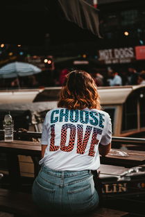 九游网-崔永熙接受广东官方采访，激情喊口号，谈攻守风格与24号球衣，崔永炫个人资料